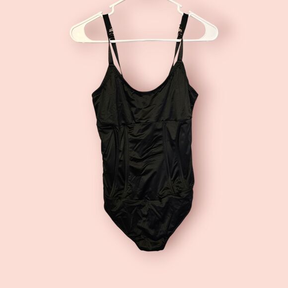 Sofia Vergara Shapeware XL - Picture 3 of 4